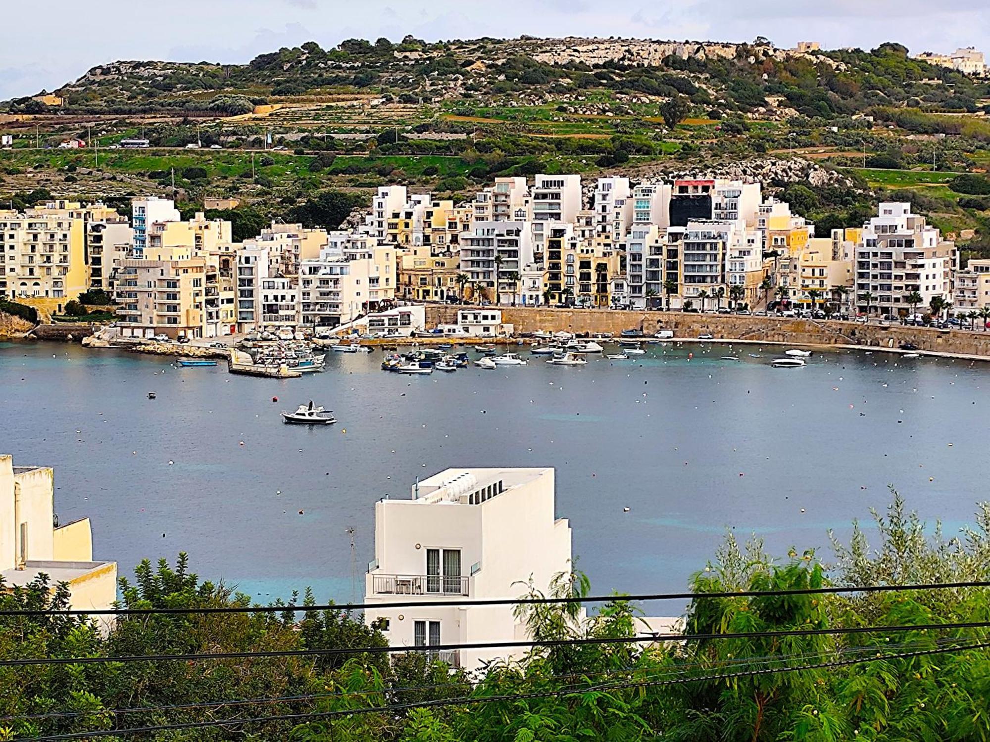 Sea Breeze Bliss - Self Check-In Apartment St. Paul's Bay Bagian luar foto