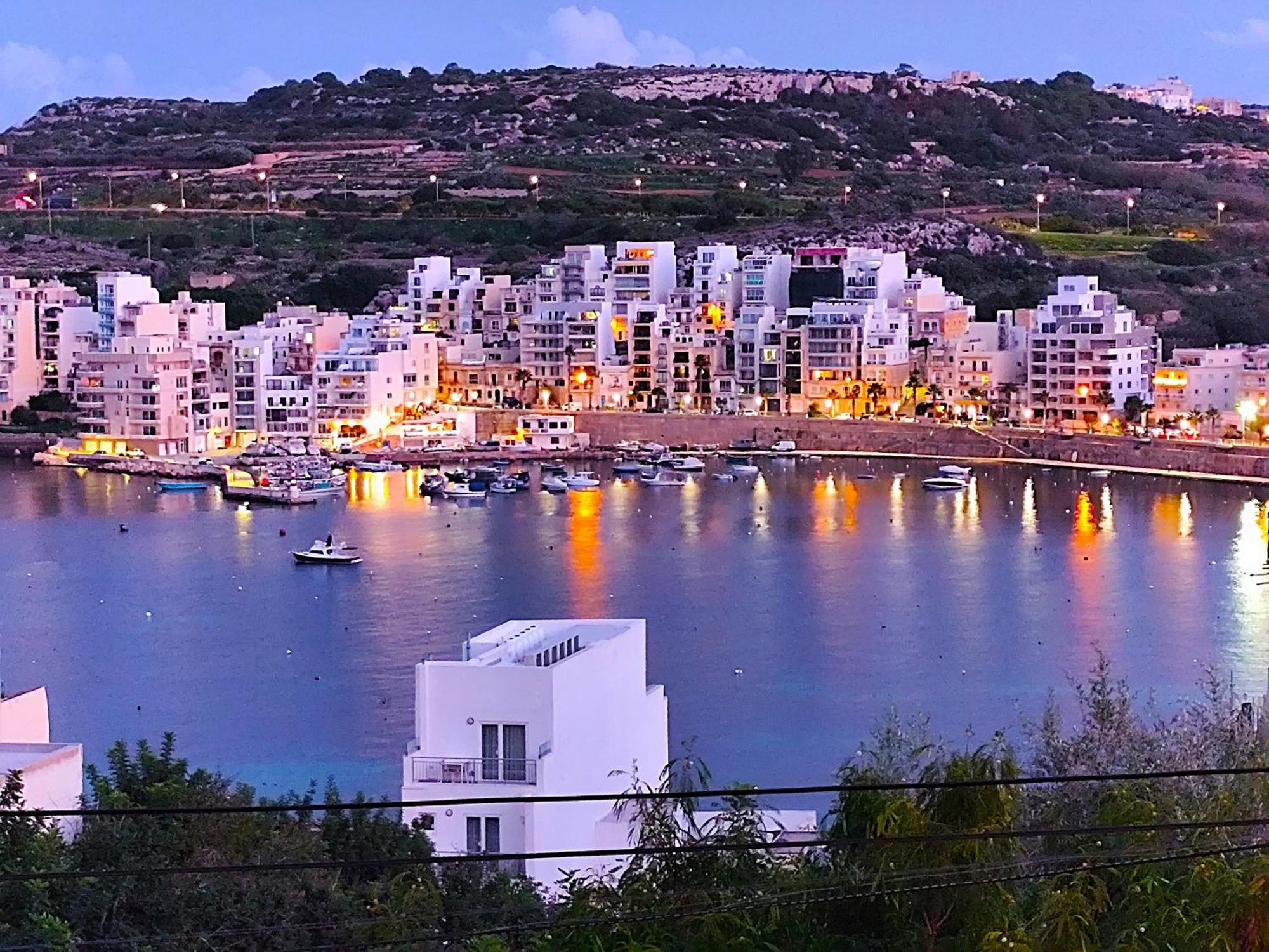 Sea Breeze Bliss - Self Check-In Apartment St. Paul's Bay Bagian luar foto