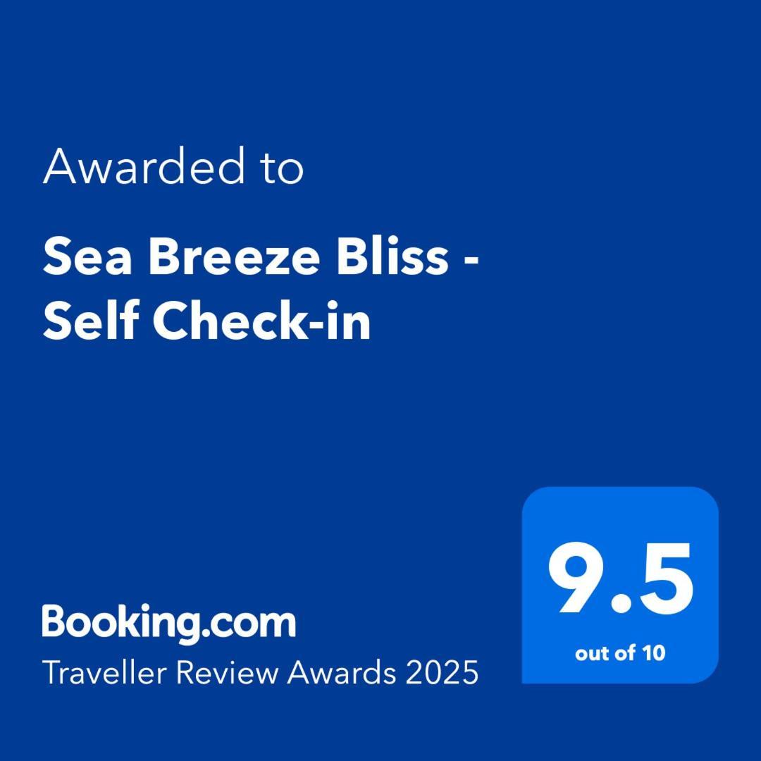 Sea Breeze Bliss - Self Check-In Apartment St. Paul's Bay Bagian luar foto