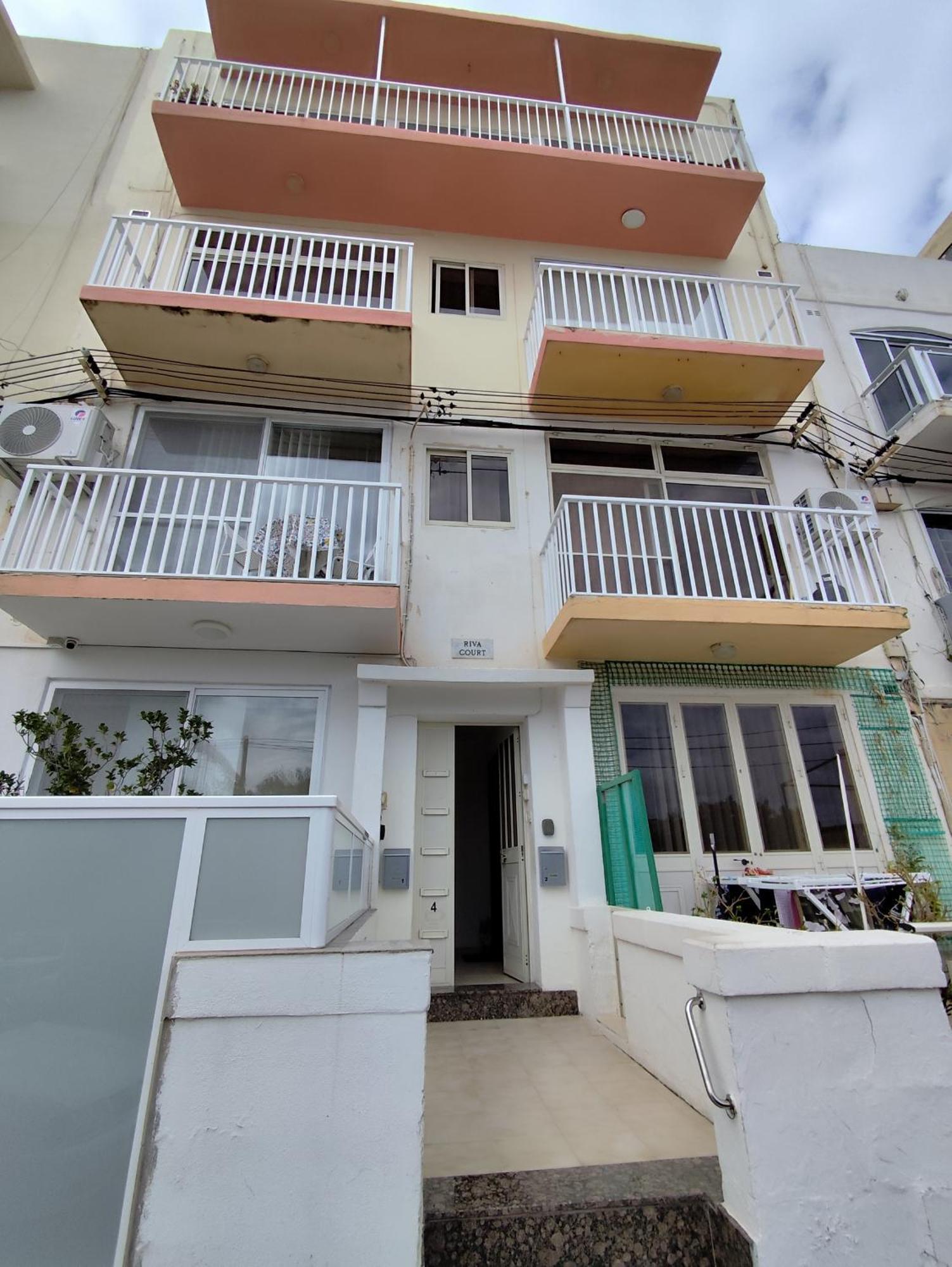 Sea Breeze Bliss - Self Check-In Apartment St. Paul's Bay Bagian luar foto