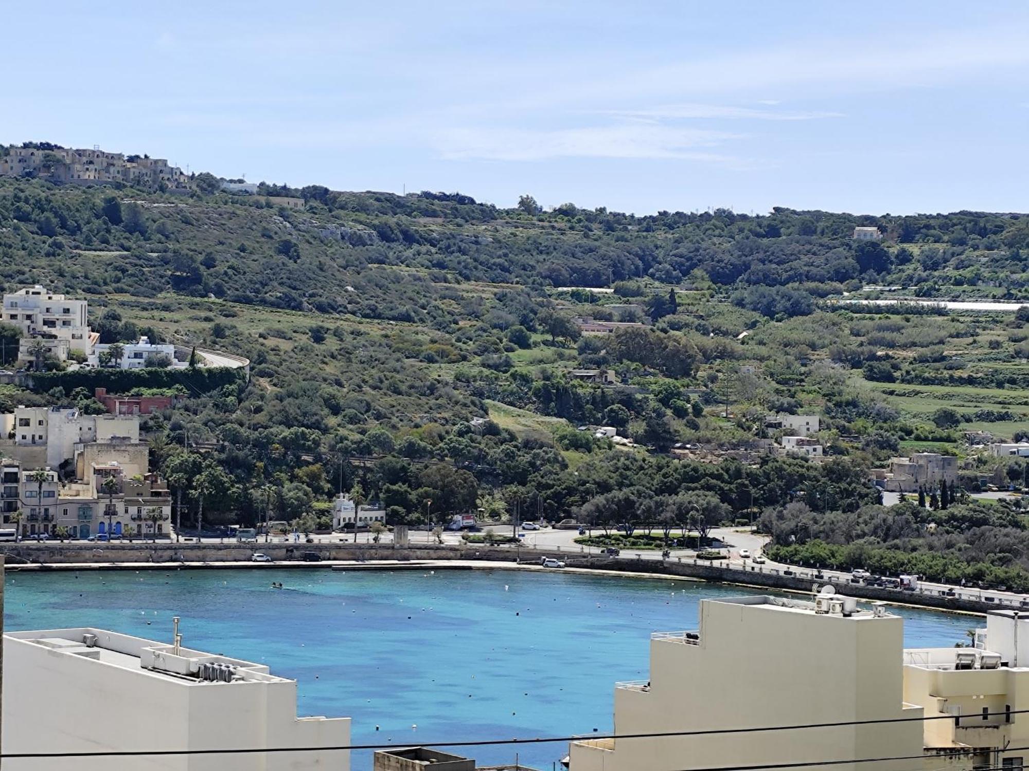 Sea Breeze Bliss - Self Check-In Apartment St. Paul's Bay Bagian luar foto